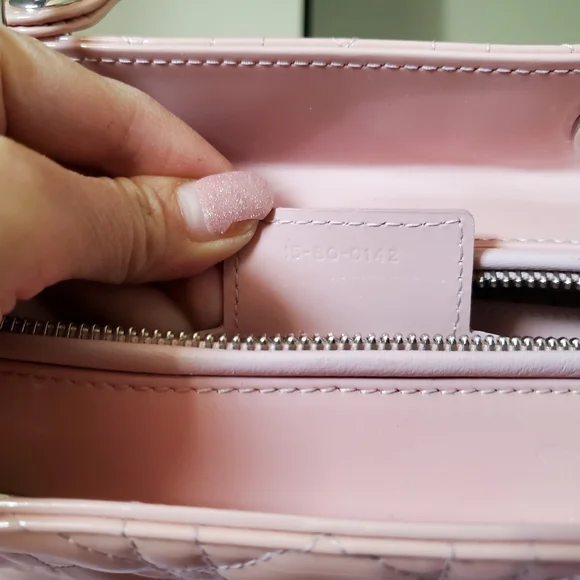 Lady Dior pink patent silver hard ware large bag - Picture 4 of 14